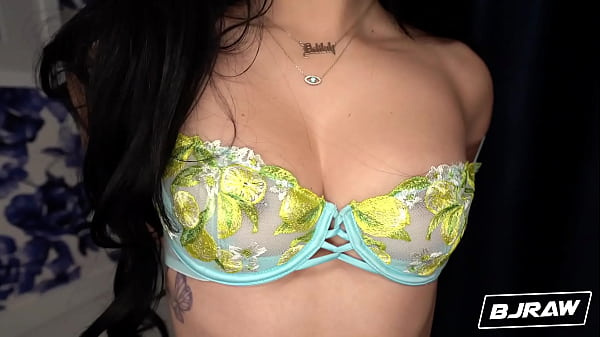 Image BJRAW Tiny babe Delilah Dagger milks his big dick