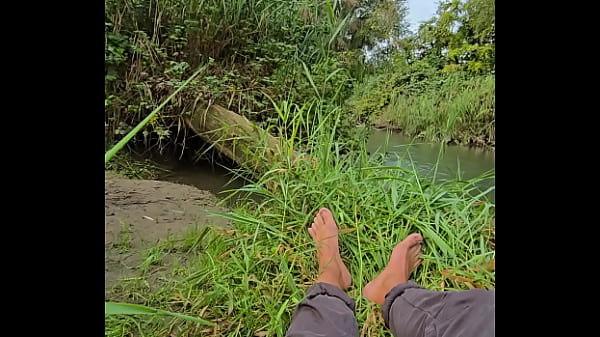 Image Outdoor wanking cruising place