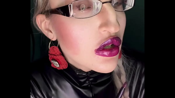 Image Sissy, Kiss my lips in panties