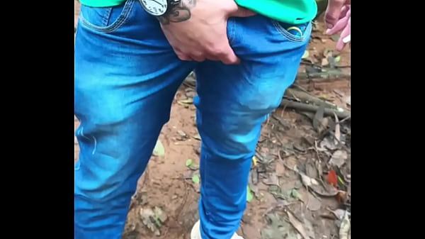 Image FUDENDO COM UM ESTRANHO NO MATO