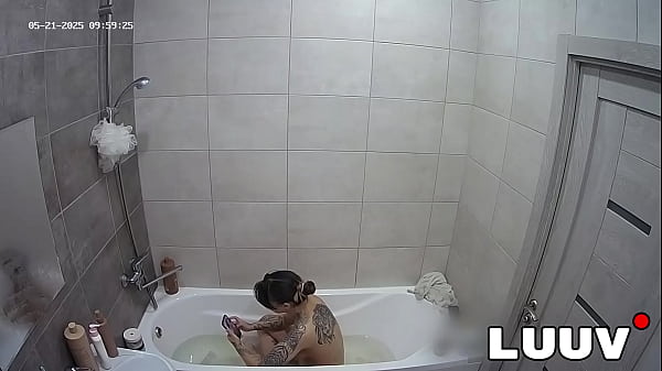 Image LUUV. Tattooed Emily films her real amateur, reality show while on a private video call