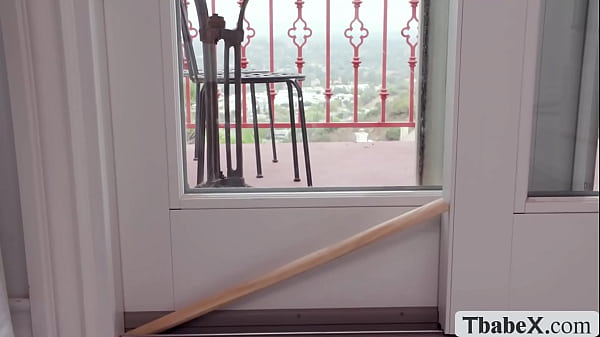 Image Stuck TS big ass gets pounded by lucky worker