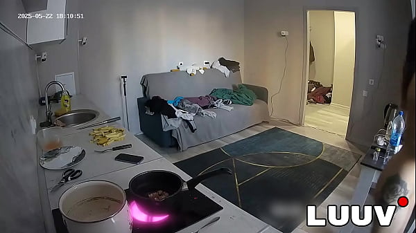 Image LUUV. Tattooed Emily films her real amateur, homemade dinner prep for her real couple reality show