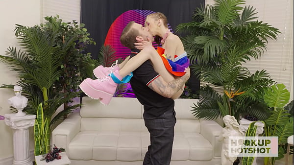 Image 90-Pound Slut Breezy Bri Meets Up With Bryan Gozzling For Extreme Sex!