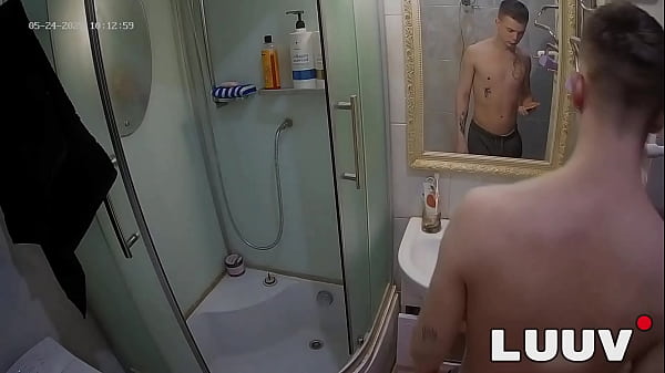 Image LUUV. Gevorg takes a shower and shaves his balls on camera