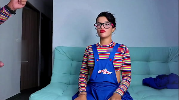 Image OMG! This girl with glasses is doing amazing deepthroat.