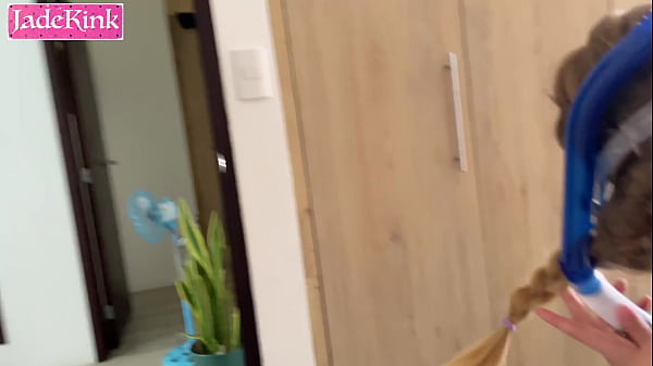 Image Pretty slut intense sex on vacation in hotel room