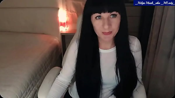 Image Helga Muah aka M'Lady aka Jessy Sexy Strip-Tease Butt-Nakey Clit Caressin' Pussy Vibin' & Fingerin' 10-10-2021