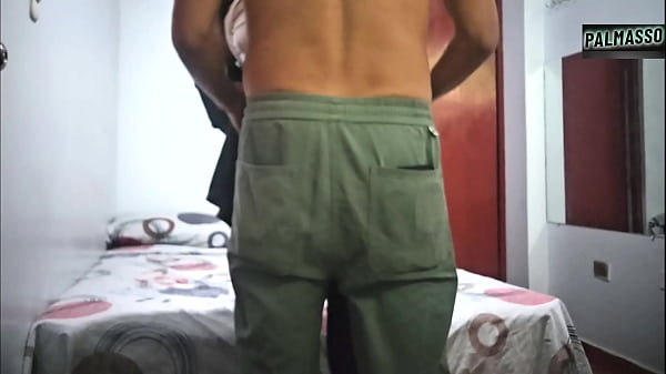 Image Nena muestra sus tetas y co&ntilde_o depilado para conseguir trabajo_ despu&eacute_s de la audici&oacute_n, acepta coger con el jefe para asegurarse de ser contratada.