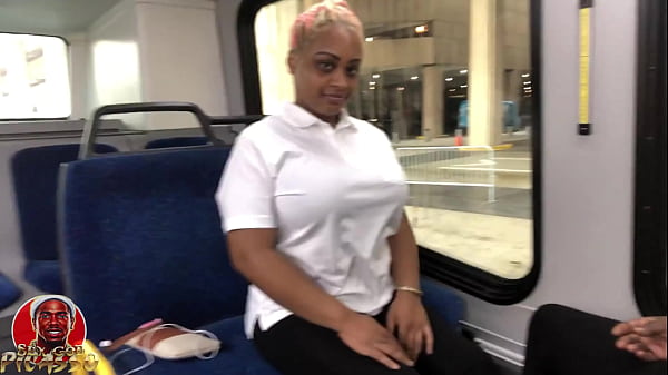 Image TheLastRealTop & MsHoneyRoseATL Public Bus Dick Sucker