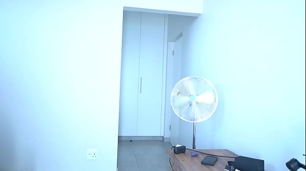 Image Stepdad Catches Stepdaughter Watching Porn - First Butt Plug Creampie Therapy