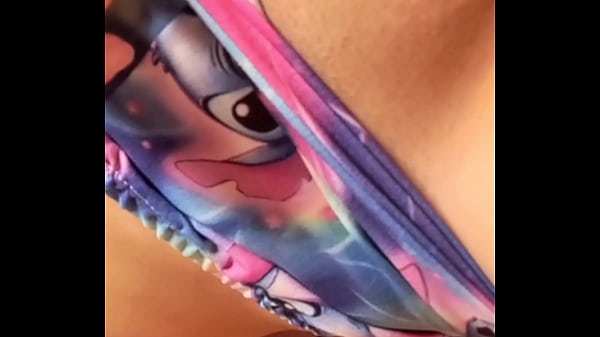 Image MASTURBATION - NAUGHTY GIRL SHOWS HER ASS MASTURBATING HER PUSSY