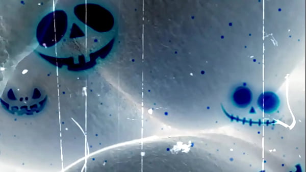 Image Crente safada comemora o Halloween tomando cu