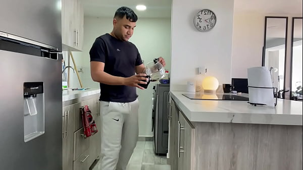 Image Papasito latino Me tom&oacute_ en medias y se corri&oacute_ dentro de mi boypussy
