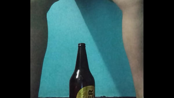 Image I masturbate richly with a bottle my rich vaginal juices