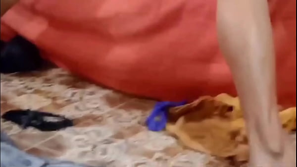 Image Ruiva leva chupada na buceta da preta fogosa e n&atilde_o satisfeita foi sentar na pica da amiga travesti e sai com a bucetinha arrega&ccedil_ada