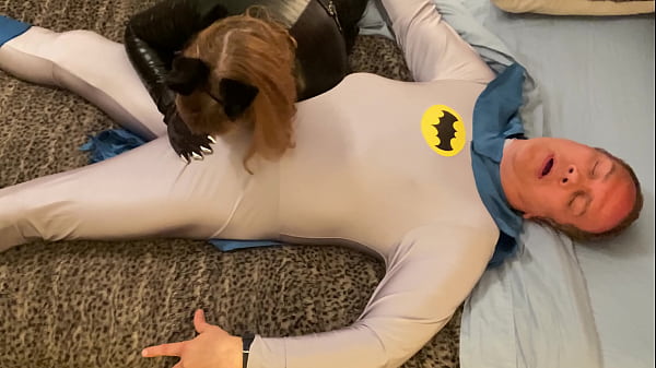 Image Granny Catwoman Deep Throats Batman's Cock