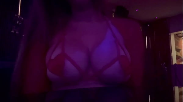 Image Hot Milf Pornstar Artemisia Love Micro bikini Horny showing her body
