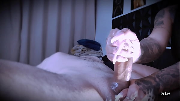 Image Massagem completa de Milf drenando tudo as bolas