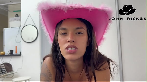 Image ENCONTREI UMA FAZENDEIRA E TROUXE PARA MEU APARTAMENTO ONDE COMI SEM CAMISINHA