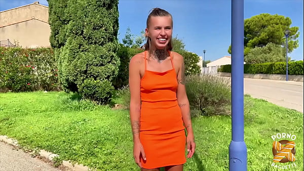Image M&eacute_lanie, belle blonde, veut du sexe brutal !