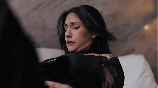 Image Witch gets fucked by a stranger on Halloween night