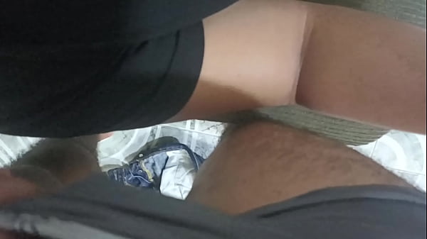 Image La gorda puta de mi amante me hace sexo oral mientras se mete un pepino por su co&ntilde_o gordo peludo