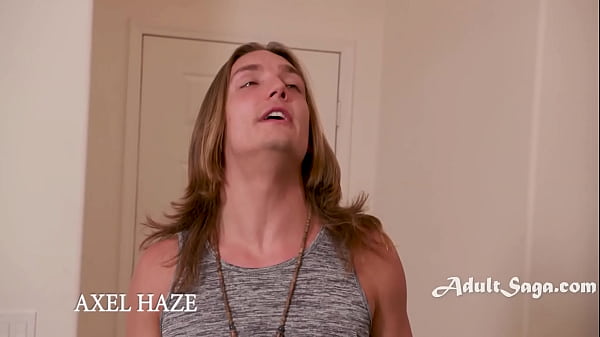 Image Best Friends Mom Walked Out NAKED - Sophia Locke, Axel Haze