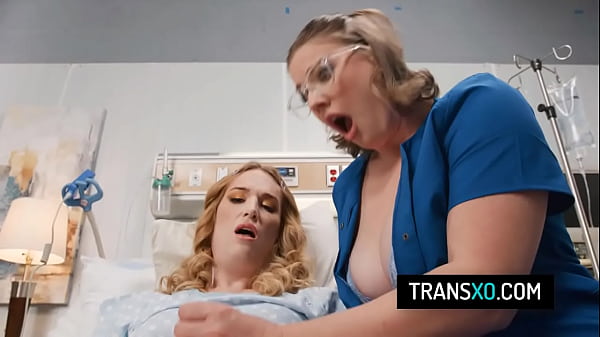 Image Hot trans threesome at the hospital