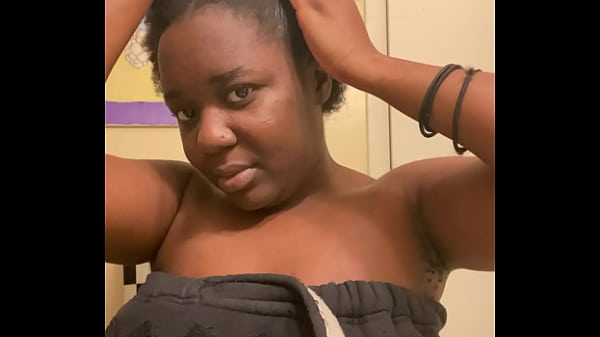 Image EXPOSED!! nude hairstylist behind the scenes ...