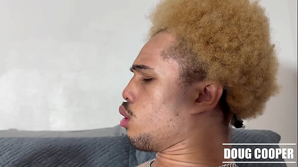 Image SOQUEI AT&Eacute_ ELE SAIR PINGANDO LEITE