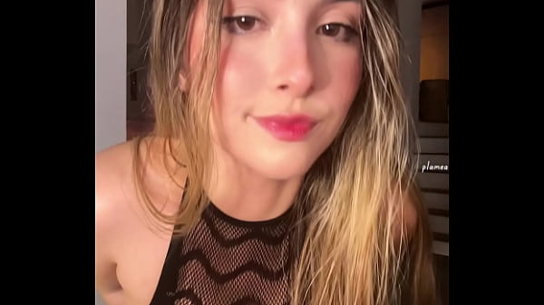 Image Bunda Gostosa no vestido transparente