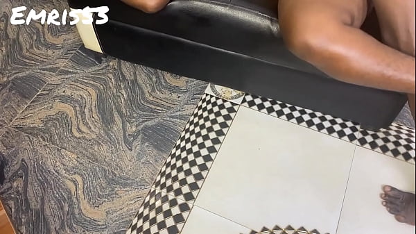 Image FAT ASS BITCH POUNDED ON THE COUCH