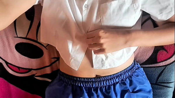 Image Chica t&iacute_mida Latina seducida y follada duro