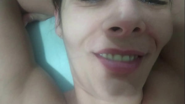 Image Coroa Gostosa Tirando a Virgindade do Novinho, o Garoto Gozou Toda Sua Porra Acumulada na Buceta Dela