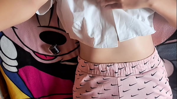Image &iexcl_Estoy TAN CALIENTE por esta mesa! &iexcl_Orgasmo intenso! Porno gratis de frotamiento de co&ntilde_o