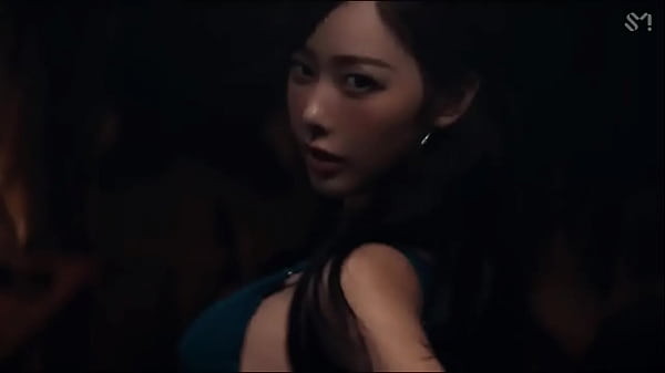 Image Rich man Aespa Mv