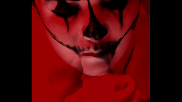 Image Vizinha gostosa possu&iacute_da possu&iacute_da faz o melhor boquete com gozada na boca e engole tudo. ASMR Gemendo e engolindo porra