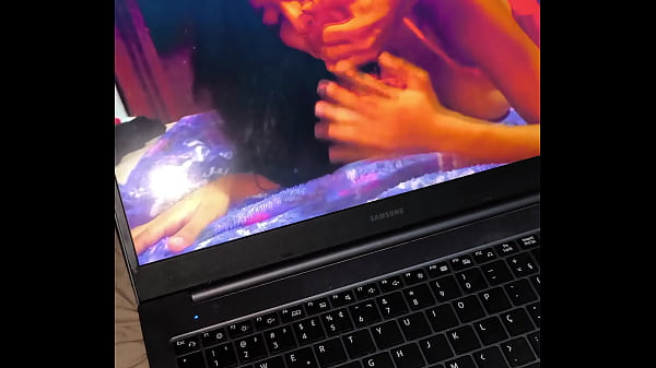 Image Masturbating To me follo a mi hijastra a ver que ella esta solla en su pieza