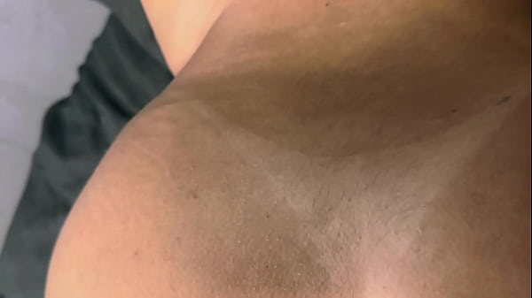 Image Arrombei o cuzinho da bunduda sem preservativo ficou com o cu todo gozado