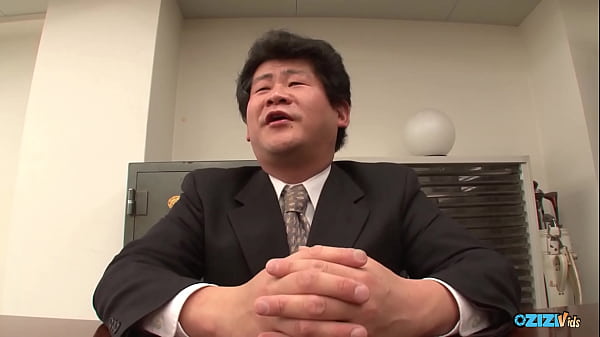 Image they ate food from her and alter fucked and all that happened in the office