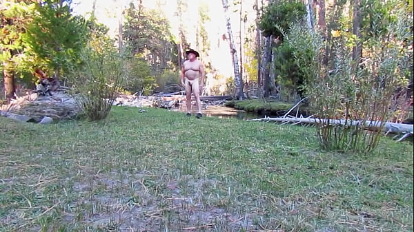 Image Simscristian05 - update #299 - NAKED IN THE FALL COLORS - Nov 10, 2025