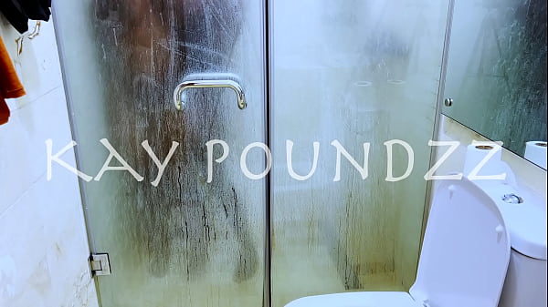 Image Fucking in the shower
