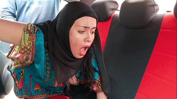 Image Indian stepmother wearing hijab gets fucked in car
