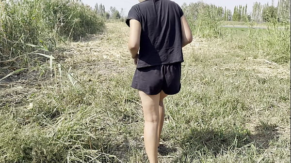 Image Compilation of public pissing in nature! Showing pads! POV! FREE!