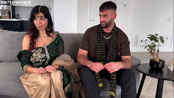 Image Aaliyah Yasin sucks her step-bros cock during Eid
