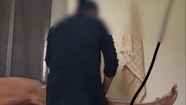 Image massage girl GOT ANGRY