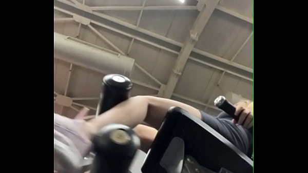 Image jucielussie is playing in the gym