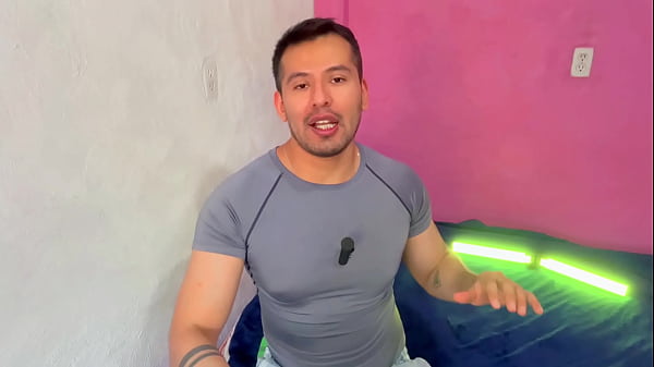 Image Policia colombiano pre&ntilde_a con sus 20cm de vergota a su dentista en el consultorio! Relato sexual