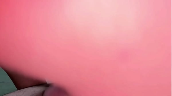 Image me follo el gran co&ntilde_o de la vesina y grita mucho